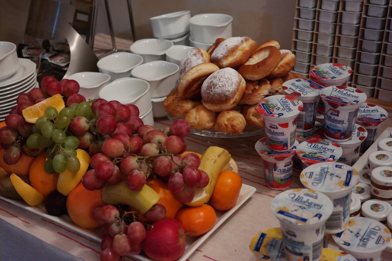 Zamek Krolewski W Niepolomicach Niepołomice Esterno foto